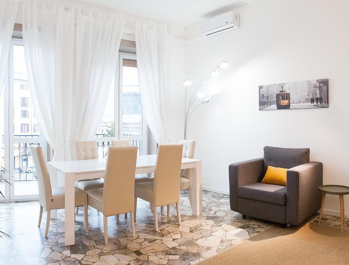 De Amicis Apartment Near Duomo Milaan Buitenkant foto