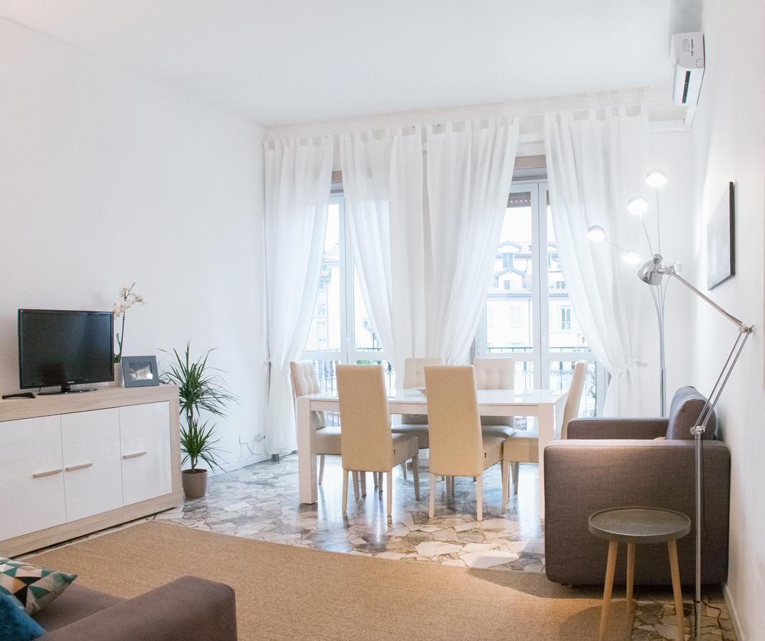 De Amicis Apartment Near Duomo Milaan Buitenkant foto